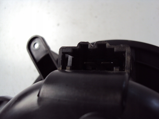 фото №4, Повітродувка обдув peugeot 5008 i 2009-