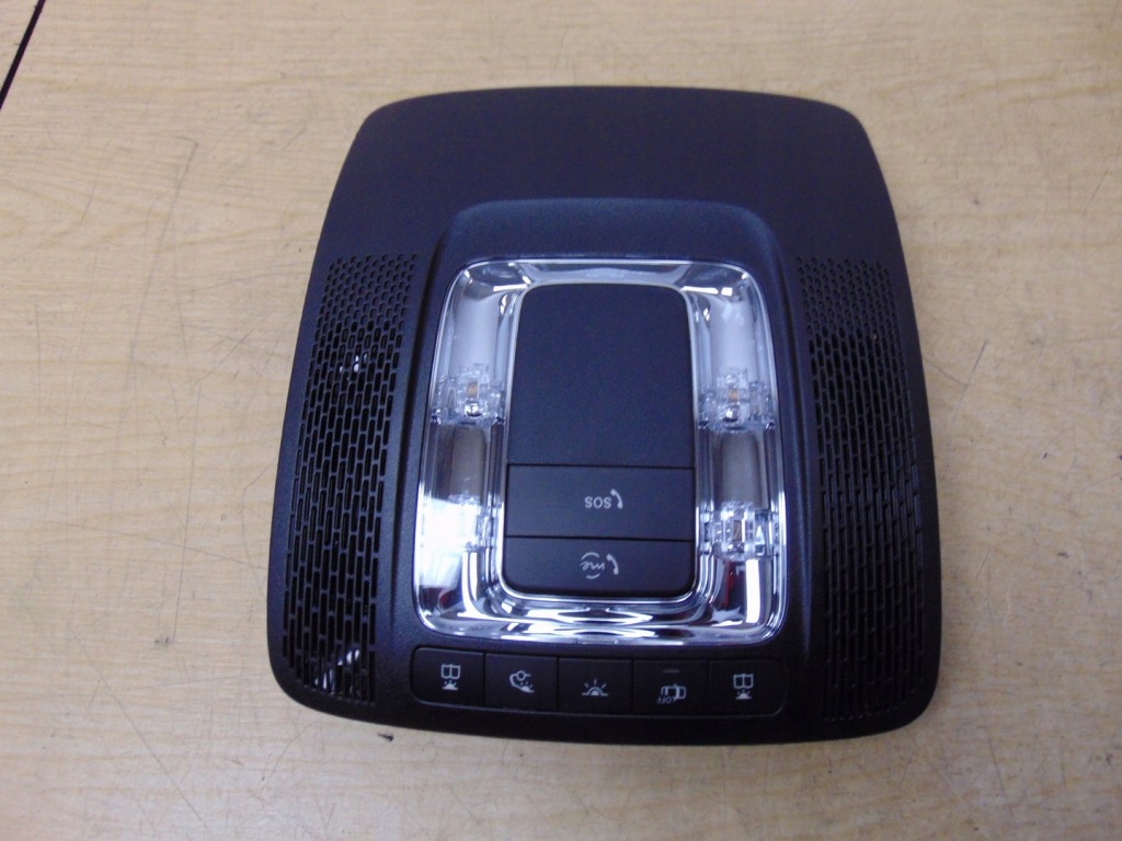 фото №1, Лампа освещение салона кабины панель sos mercedes w177 a0009008130