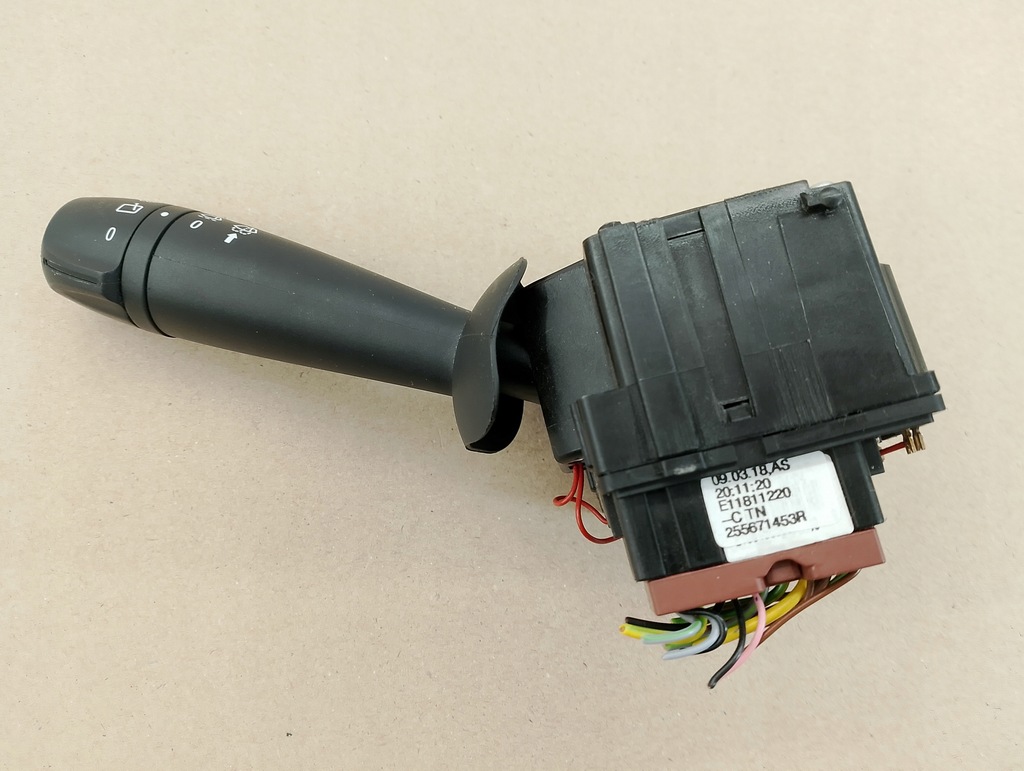 фото №6, Renault clio iv captur dacia logan dokker перемикач двірник важіль