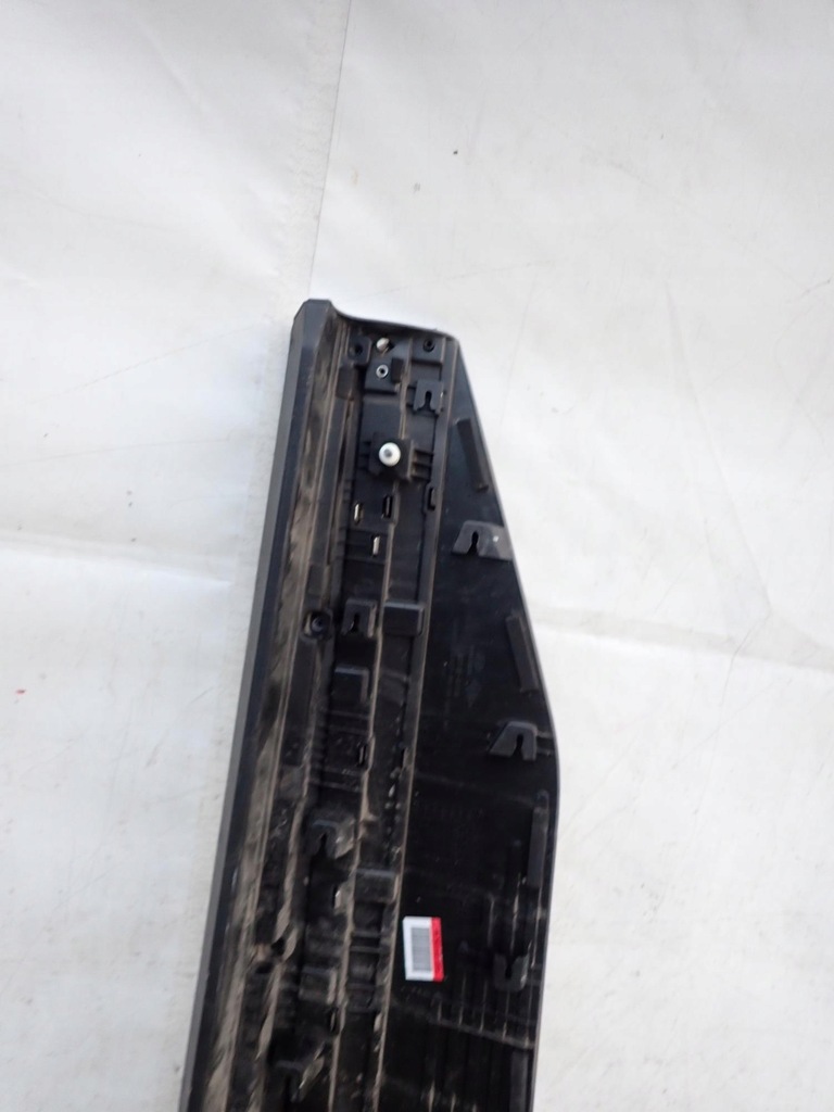 фото №8, Hyundai ioniq 5 21- накладка молдинг дверь правый перед