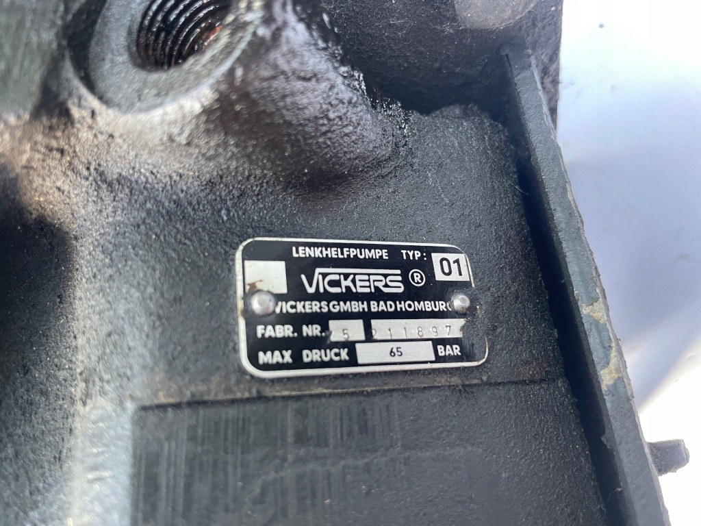 фото №6, Насос усилителя mercedes w114 w115 w108 w113 w116 sel se sedan coupe w112