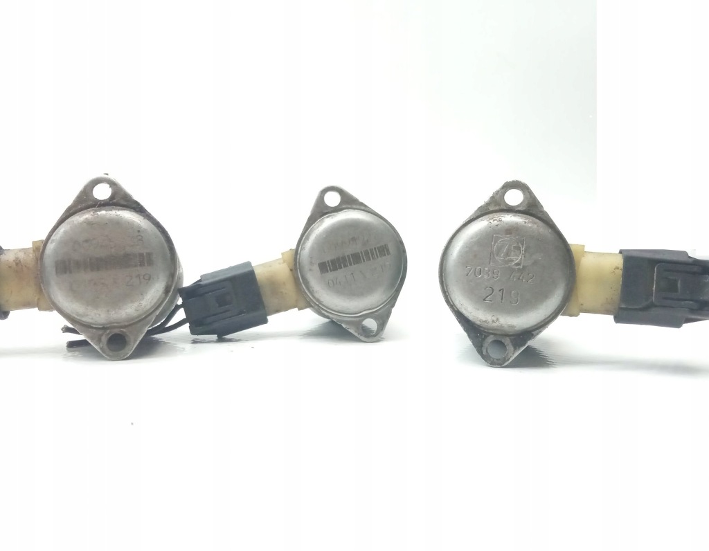 Датчик сервотронік bmw seria 5 e60 e61 e39 msm251d 7039442 zf Недорого