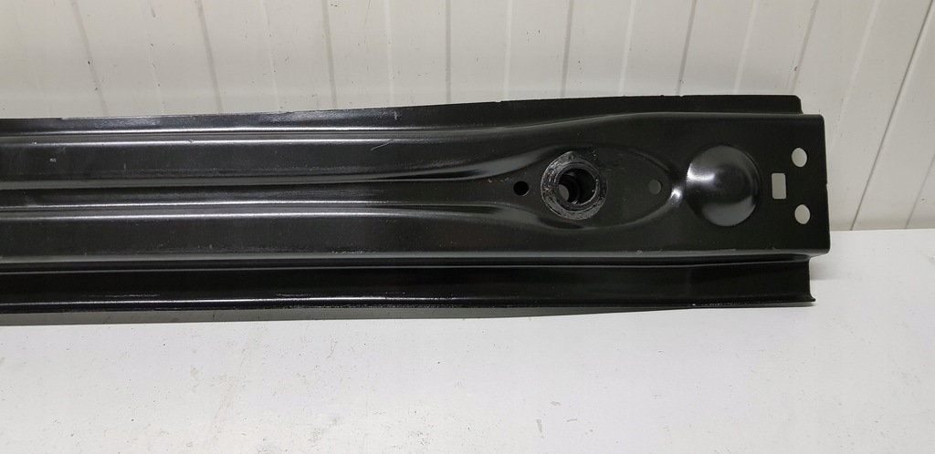 фото №9, Балка бампера задняя + зона corolla e21 kombi