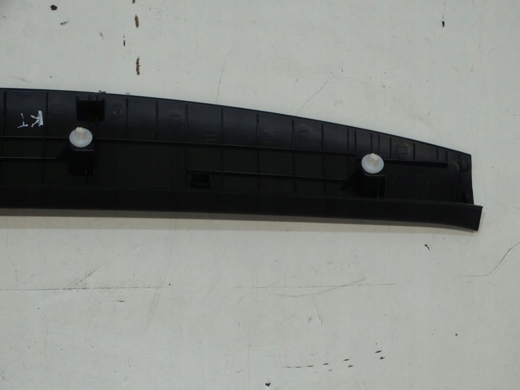 фото №8, Обивка крышки задний багажника kia carens iv 81760-a4000