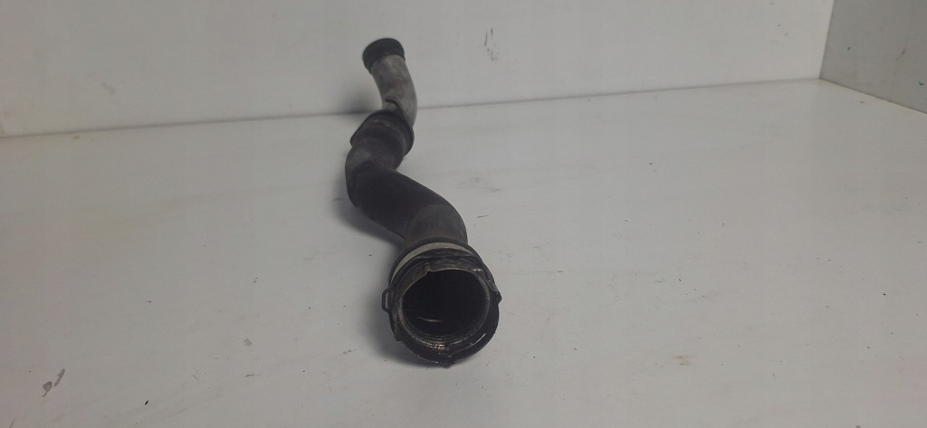 Bmw 7 e65 труба пабтрубок  воды шланг интеркулер turbo 7789176 с Разборки