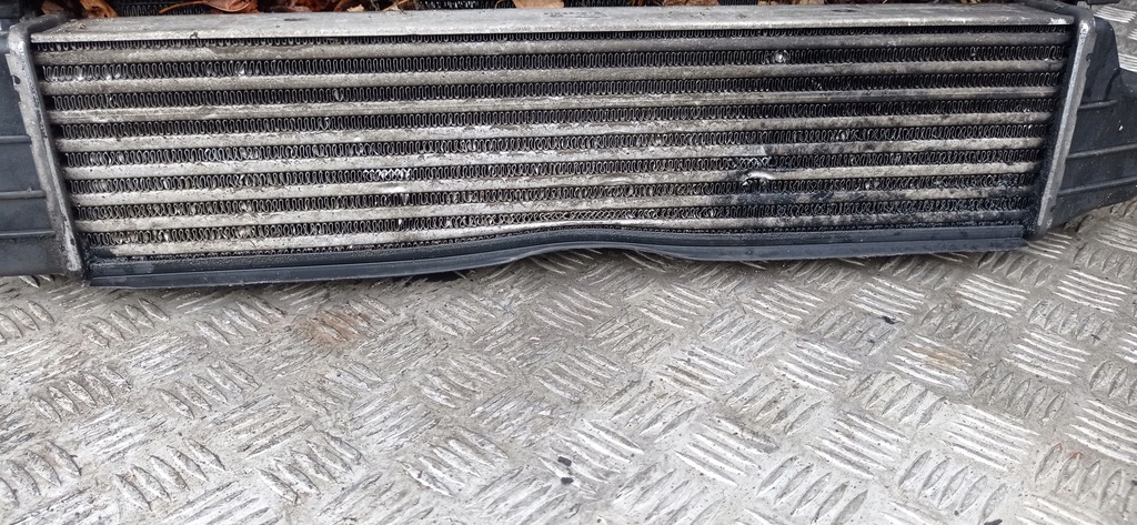 фото №10, Bmw e46 2.0 d 150 радіатор комплект + вентилятор жалюзі