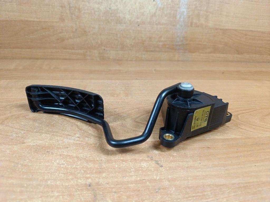 фото №1, Потенциометр педаль газа renault modus 8200139319