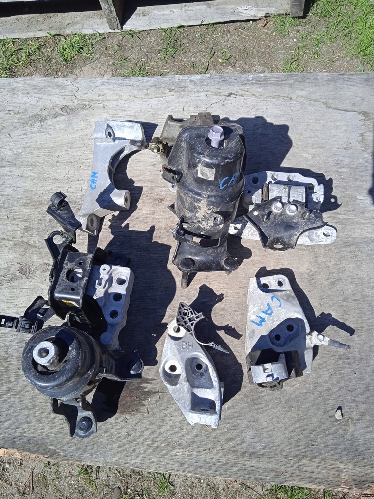 фото №1, Toyota camry 18/22 подушка двигателя