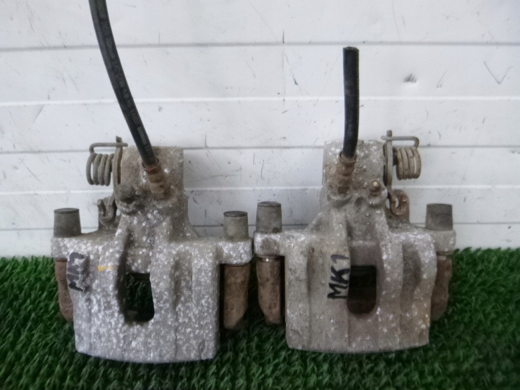 фото №1, Transit connect mk1 супорт задній задня правий лівий