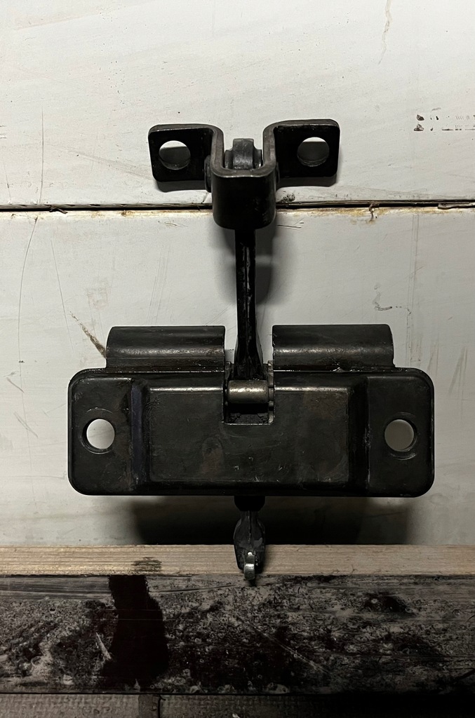 фото №1, Ограничитель дверь volvo fh renault 84167953