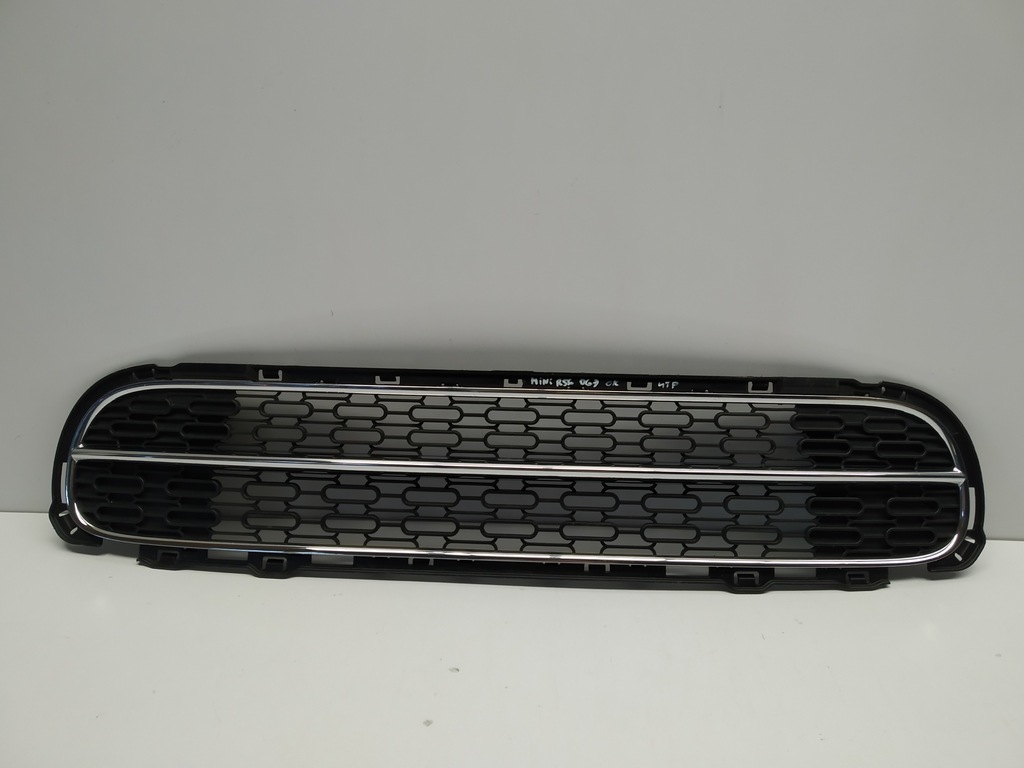 фото №1, 06+ mini cooper r56 решітка хром бампера перед