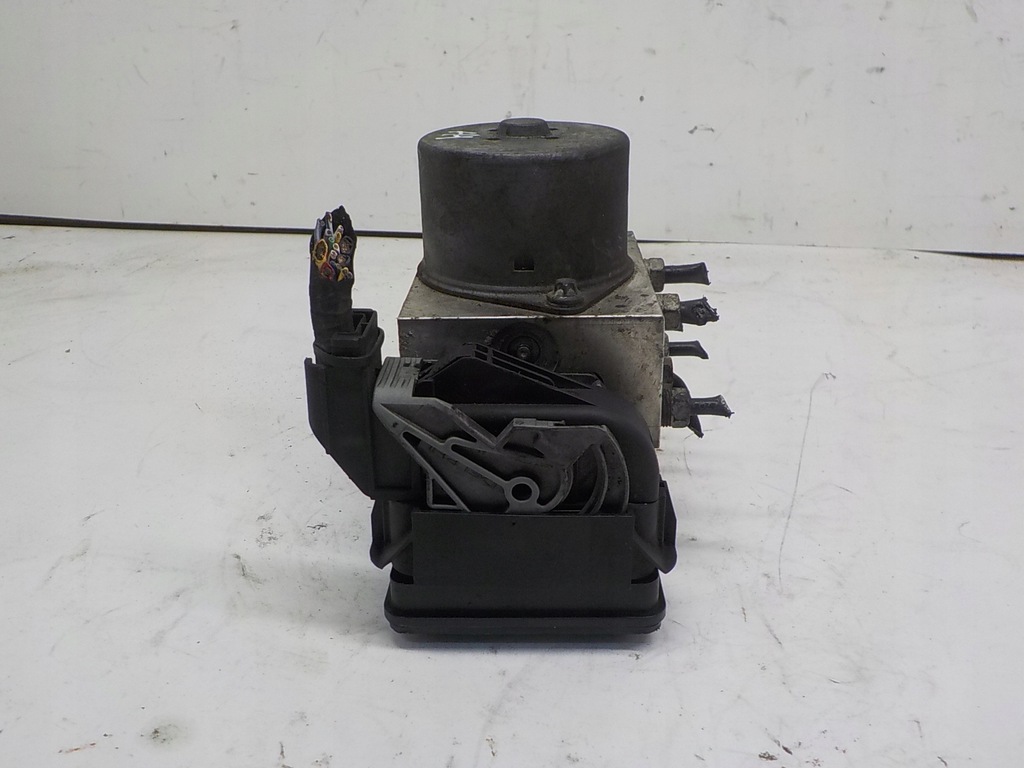 фото №10, Насос abs ford s-max 7g912m110aa