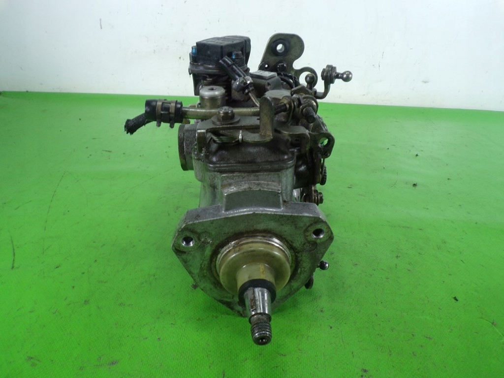 фото №1, Volvo v40 1.9 td насос упорскування r8448b261b