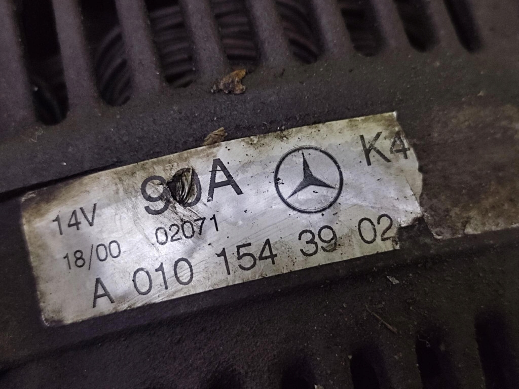 Mercedes w168 1.7 cdi генератор a0101543902 в Украине