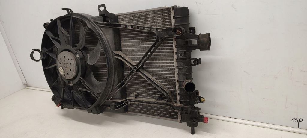 Радиатор воды вентилятор opel astra h gtc 1,6 16v Цена