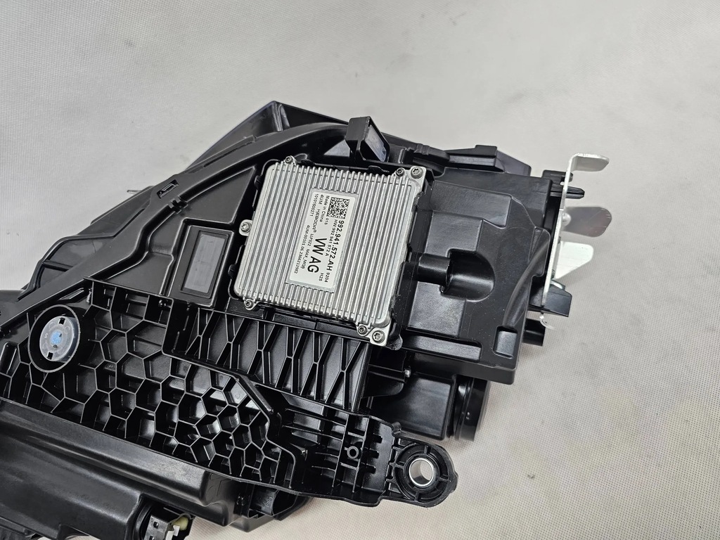 фото №14, Skoda superb iv 4 3p1 лампа перед передня ліва full led crystal 3p1941015a