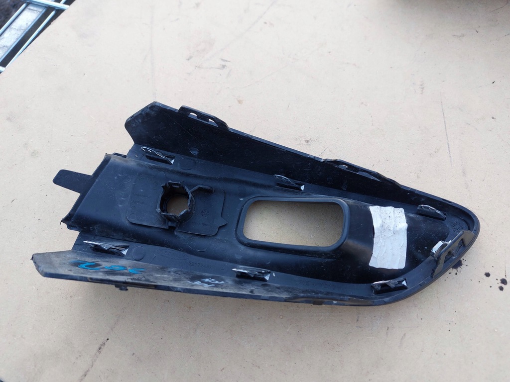 фото №6, Решётка бампера перед левая renault zoe ii