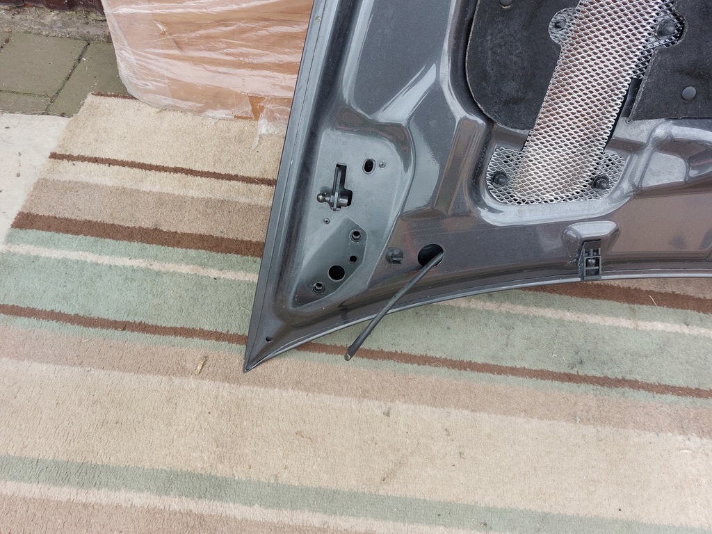 фото №11, Капот aston martin vantage v8 coupe 17r серая meteorite silver