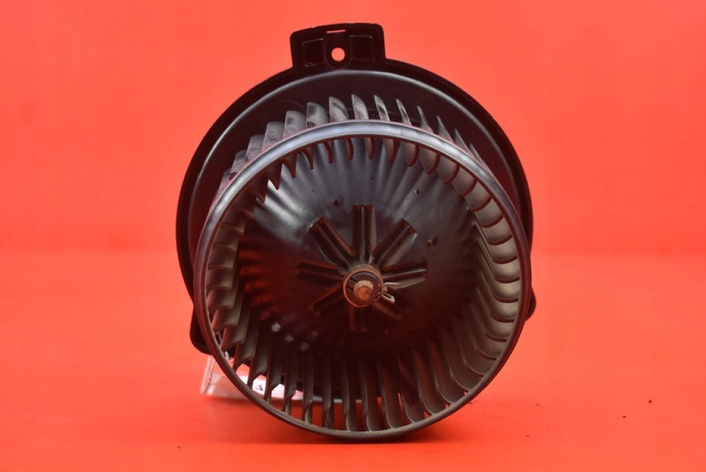 фото №1, Воздуходувка вентилятор обдув задняя eu 194000-1270 mazda mpv 2 ii 99-06