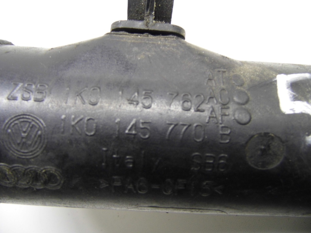 фото №15, Шланг труба интеркулер audi seat vw 1k0145770b