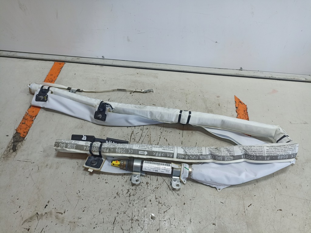 фото №1, Ford tourneo courier шторка безопасности правая et76-r042d94-ah