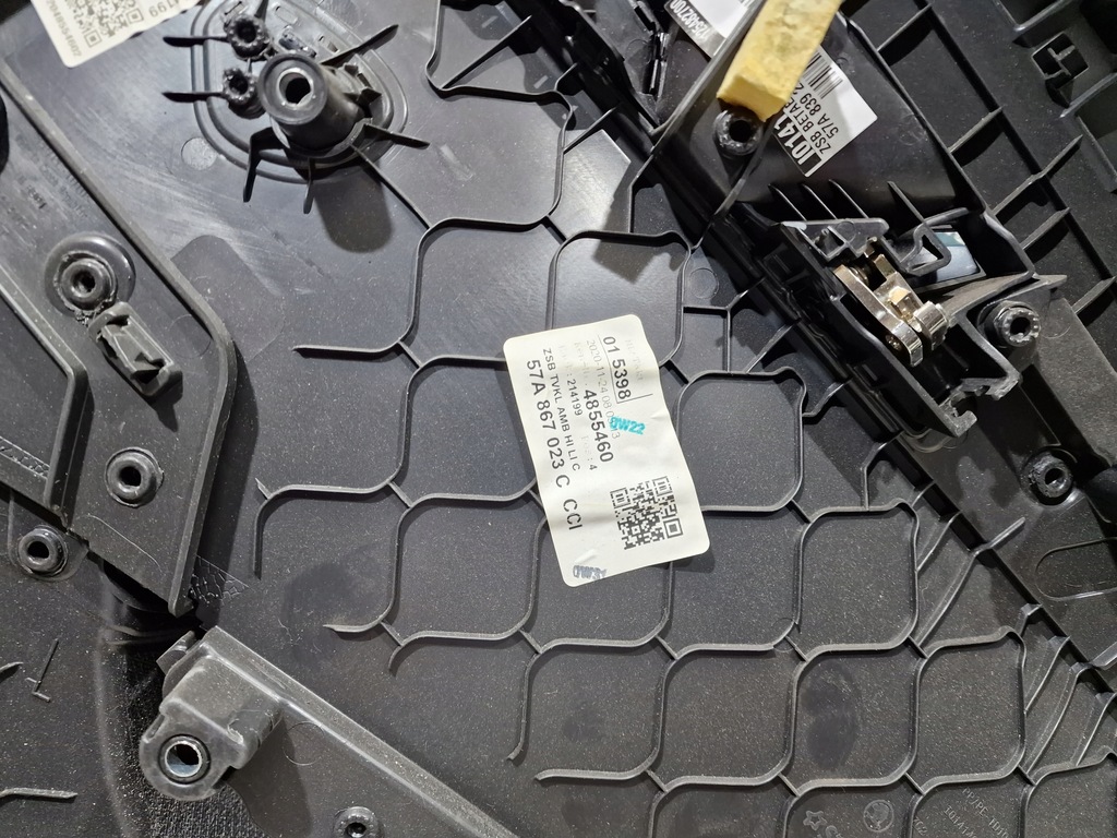 фото №6, Лівий задній обшивка двері оббивка skoda karoq