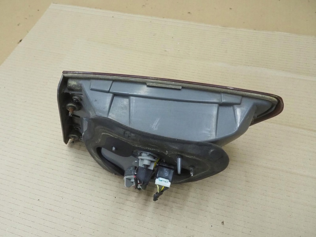 фото №16, Лампа левая задняя задняя 92405-2g0 kia magentis 2 ii 06-08