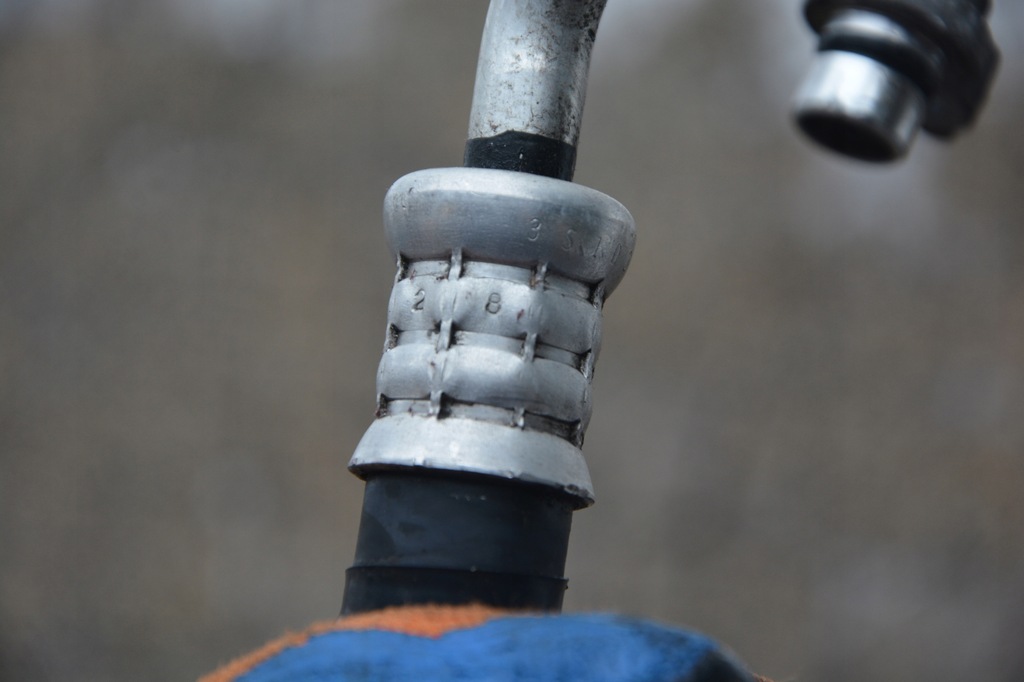 фото №8, Шланг кондиционера трубка mazda 6 gj kombi