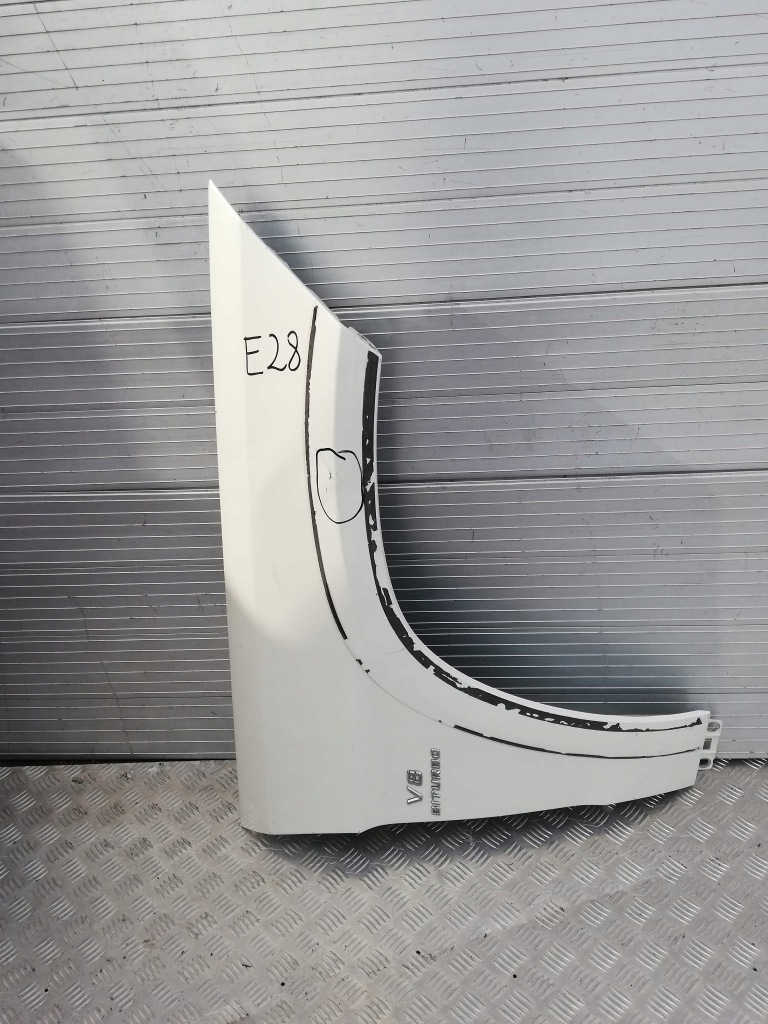 фото №1, E28 крыло mercedes gls w166