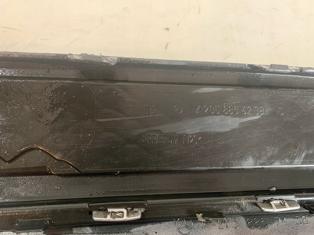 фото №12, Mercedes w205 amg спойлер дифузор бампера задня a2058857438 a2058856238