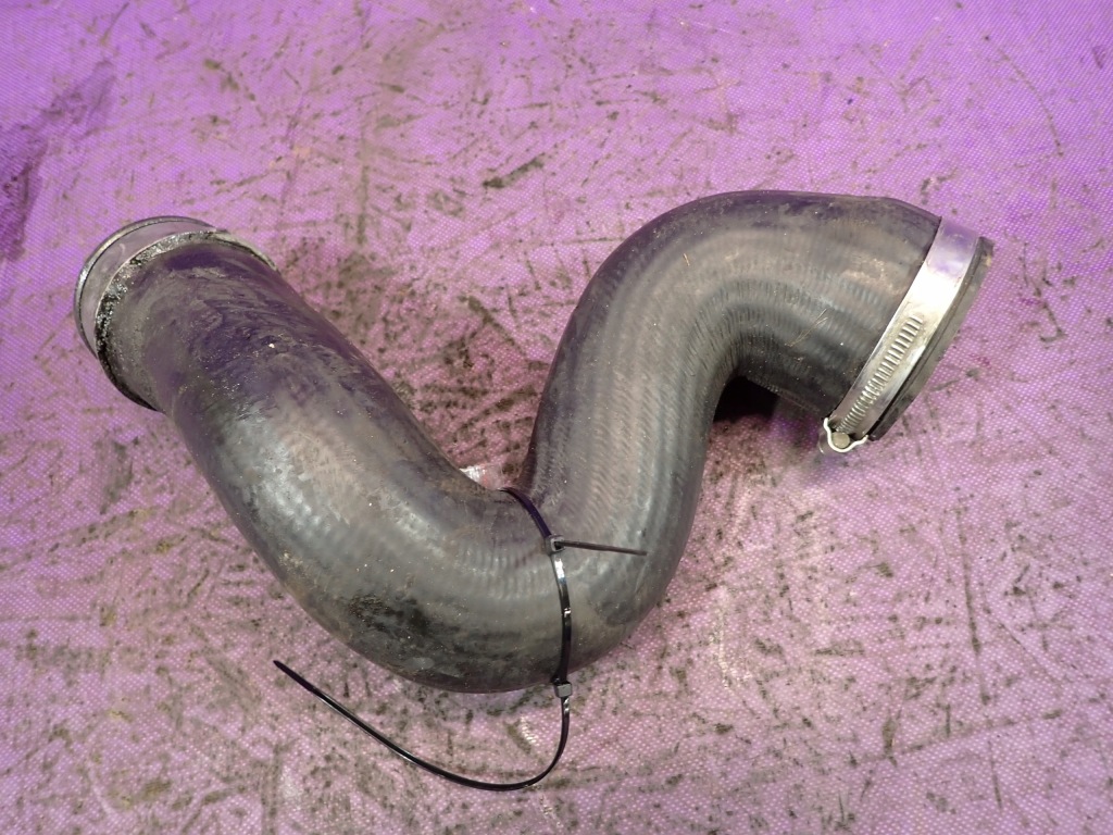 Superb i 1.8 шланг труба интеркулер 3b0145834aa Цена