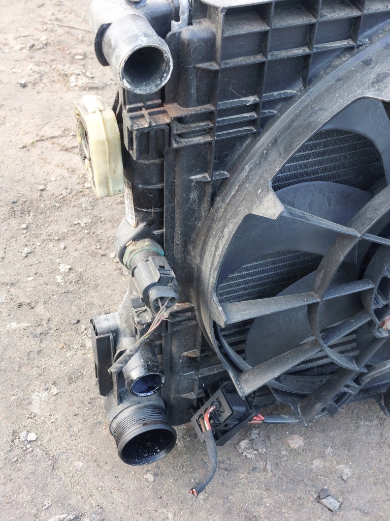 Радиатор радиатор воды интеркулер вентилятор 1.6 tdi ibiza 6j vw polo 6r в Украине