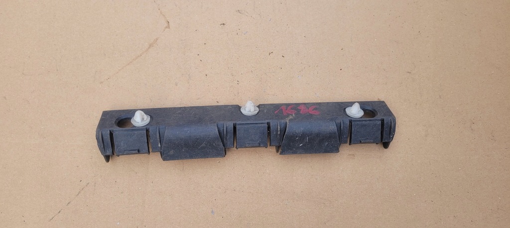 фото №1, Renault thalia напрямна бампера задня