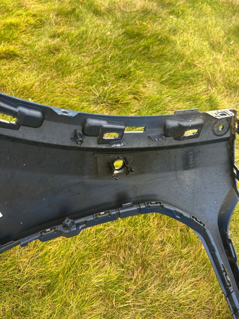 Купить Audi q6 e-tron s-line 85h бампер передний w цвет lx5f