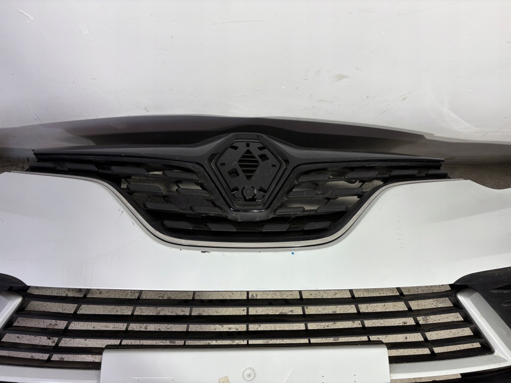 Бампер перед передний renault scenic iv 4 без pdc Оригинал
