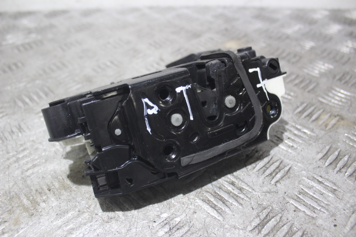 фото №1, Замок правый задняя дверь skoda rapid ii