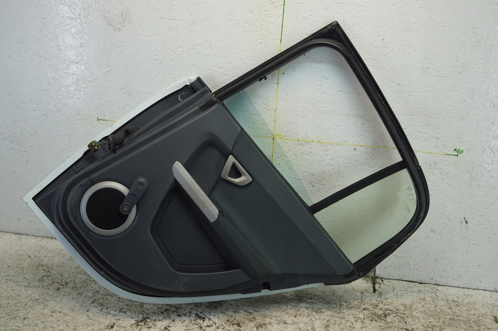 фото №13, Дверь правый задняя smart forfour