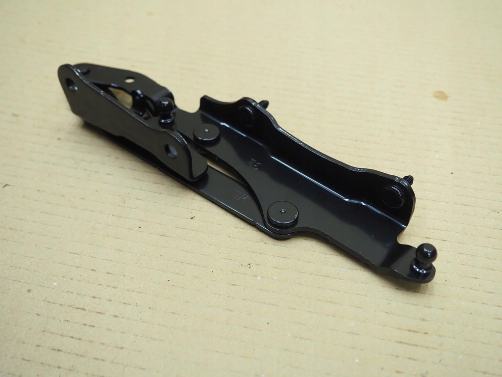 фото №10, Петля крышки mazda mx5 nd левый