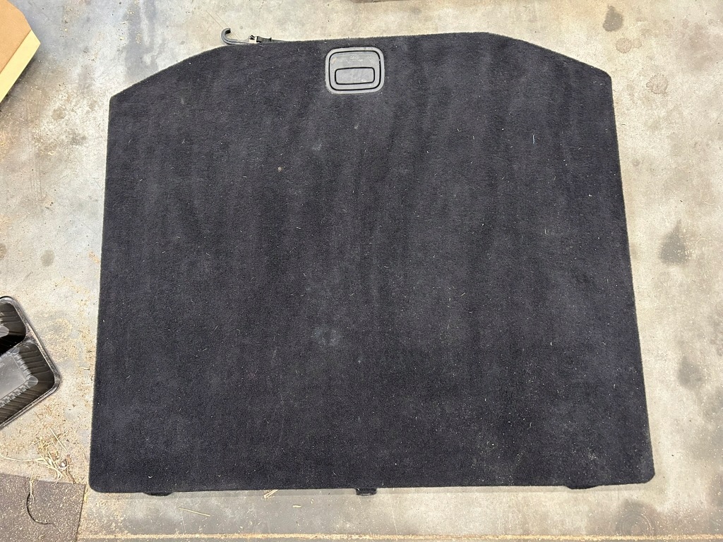 фото №1, Jeep grand cherokee wk2 3.6 4x4 підлога багажника