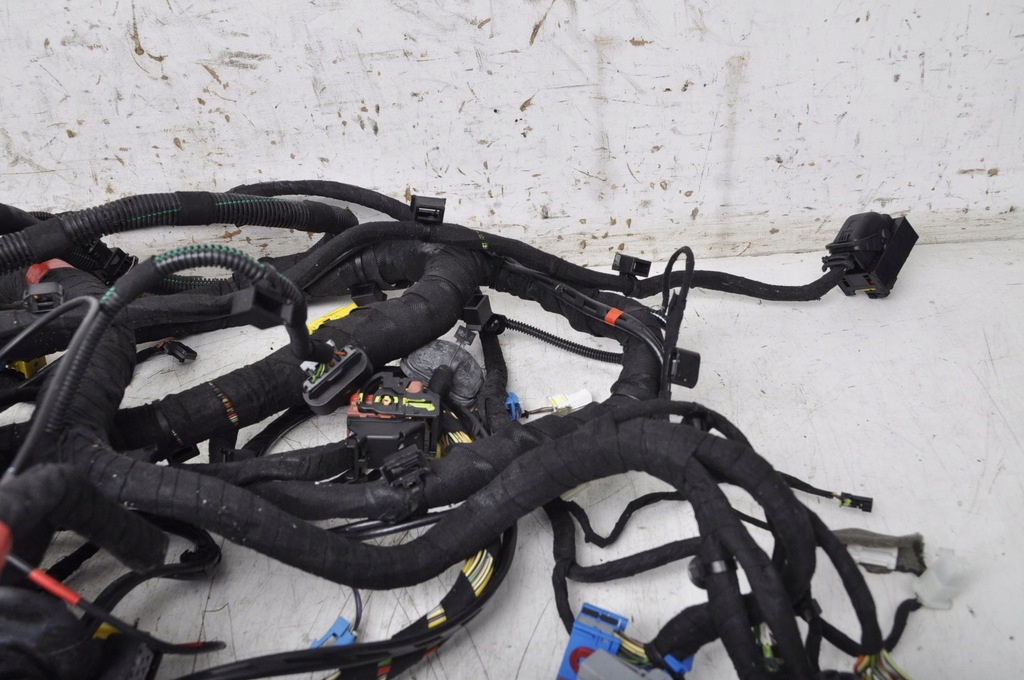 фото №11, Ferrari california 4.3 джгут електропроводка салону