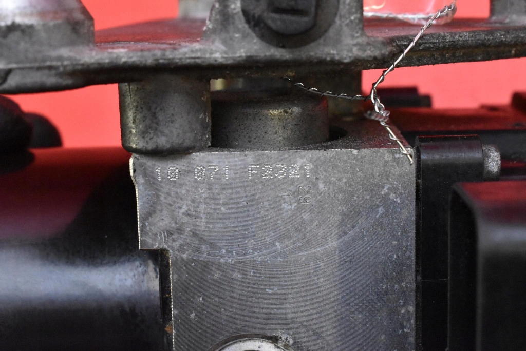 Насос abs a2044313912 mercedes c-klasa w204 1.6 blueeff 156km 07-12 Доставка