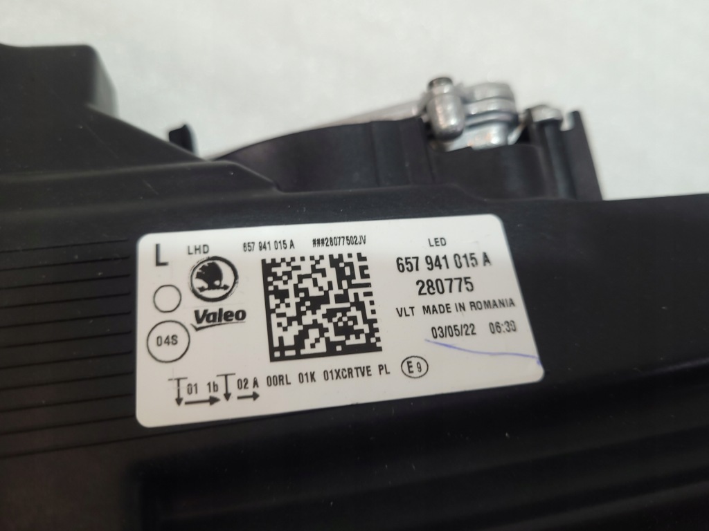 фото №6, Лампа левая перед full led skoda scala 657941015a