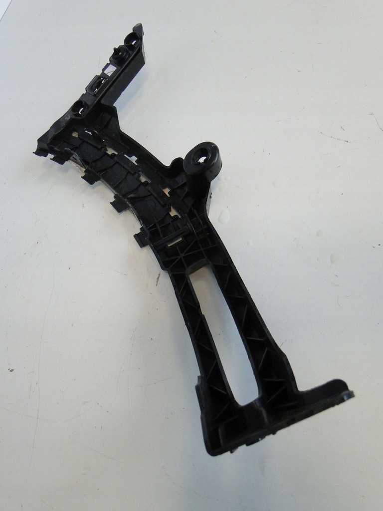 фото №6, Mercedes eqb 243 x243 направляющая бампера правый задняя