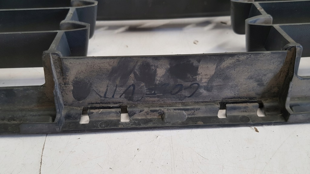 фото №9, Решётка бампера перед vw golf vii