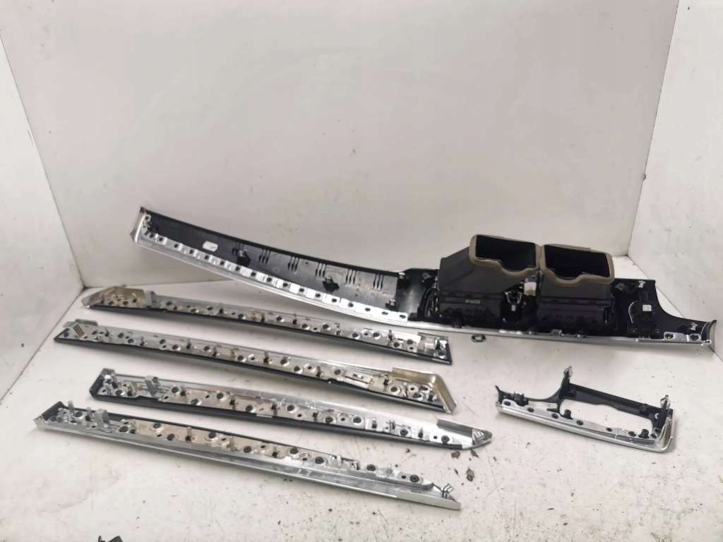 Купити Bmw 5 f10 f11 молдинг накладки декори дверей решітка