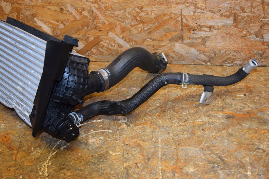 Интеркулер tucson iv 1.6 t-gdi hybrid новый 0km 23r оригинал 282702m400 20- Киев