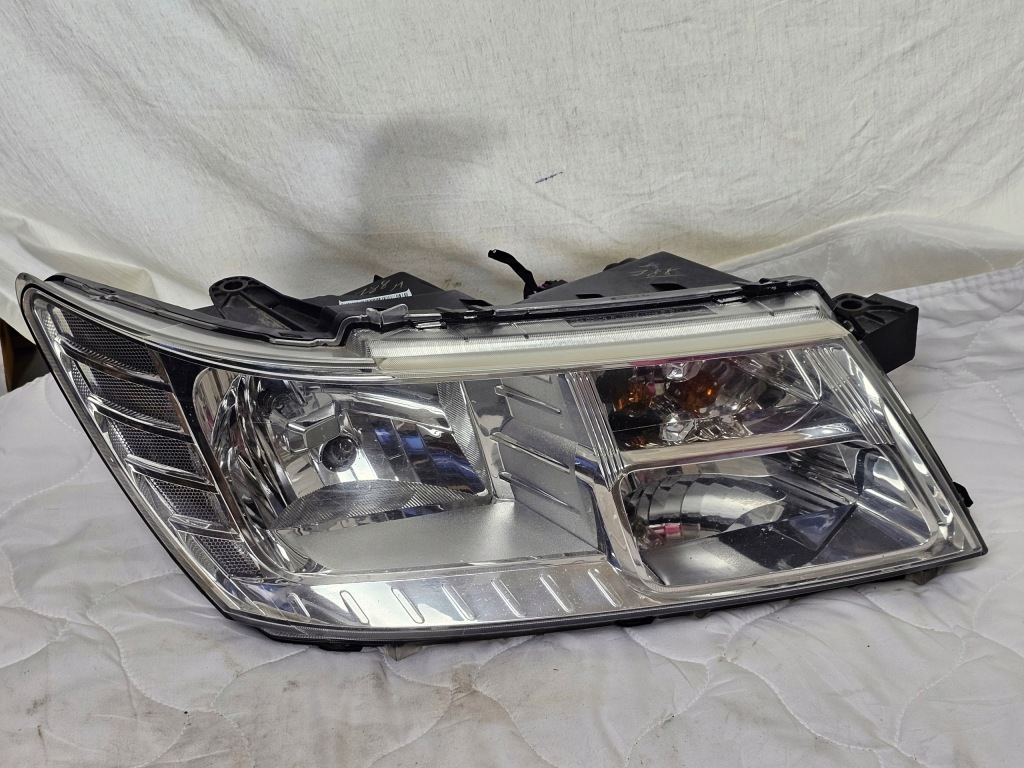 фото №1, Лампа фара перед правий права dodge journey fiat freemont