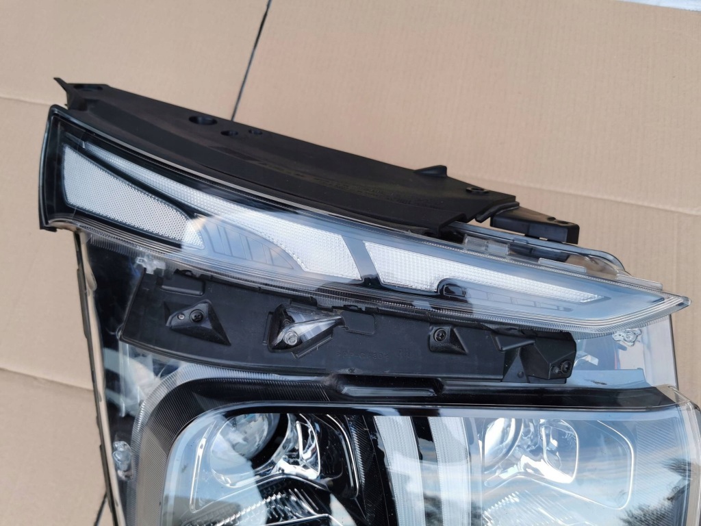 Hyundai santa fe 4 iv рестайлинг  20-24 лампа передняя правая full led 92102-s1600 с Разборки