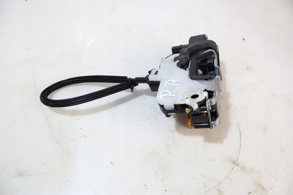 Купити Замок правий перед двері chevrolet cruze рестайлінг