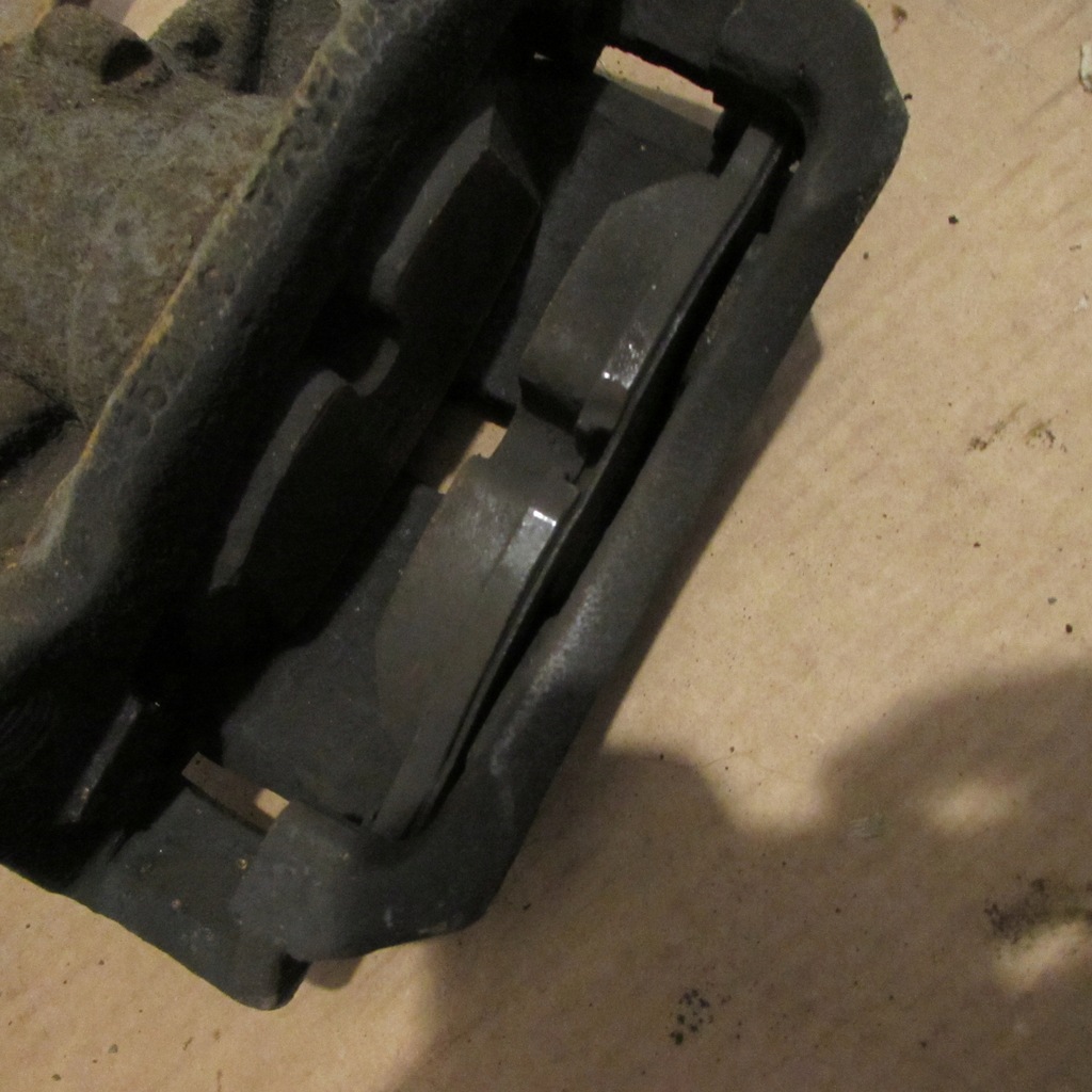 фото №6, Супорт гальмівний перед seat leon iii kombi 1,4 tsi